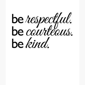 Posh has fees, please read below 💋💋💋